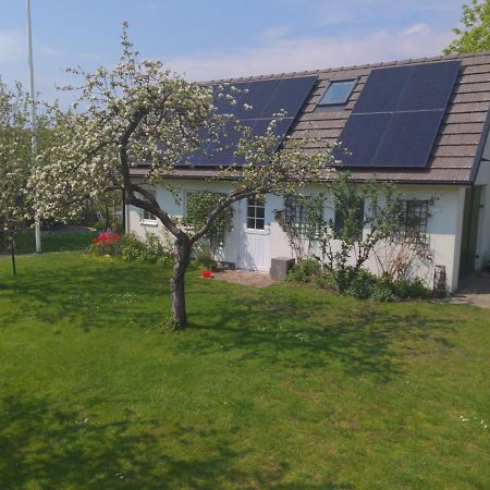 Hotel Lillan Torna Hallestad Zewnętrze zdjęcie